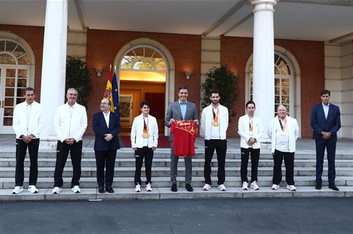 29/08/2023. Pedro Sánchez receives the double Race Walking champions at the World Athletics Championships in Budapest. Pedro Sánchez receive...