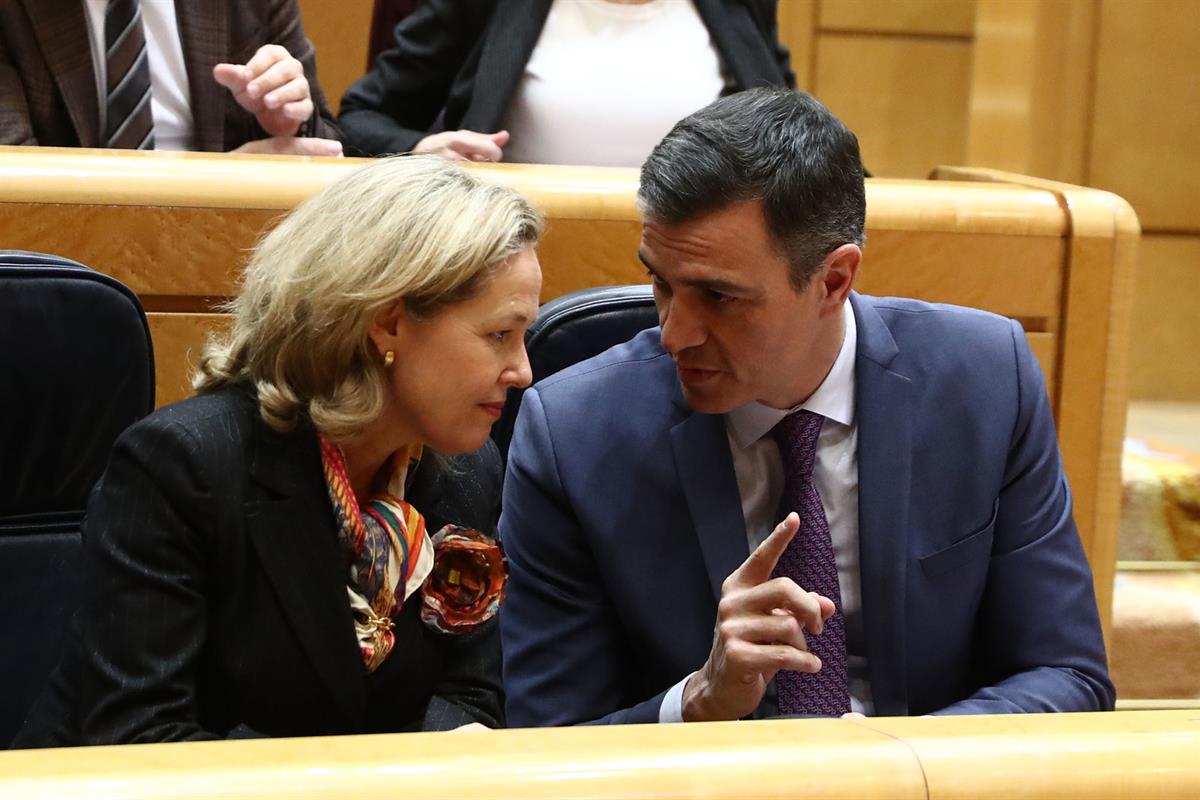 31/01/2023. Pedro Sánchez comparece en el Senado. El presidente del Gobierno, Pedro Sánchez, junto a la vicepresidenta primera del Gobierno,...