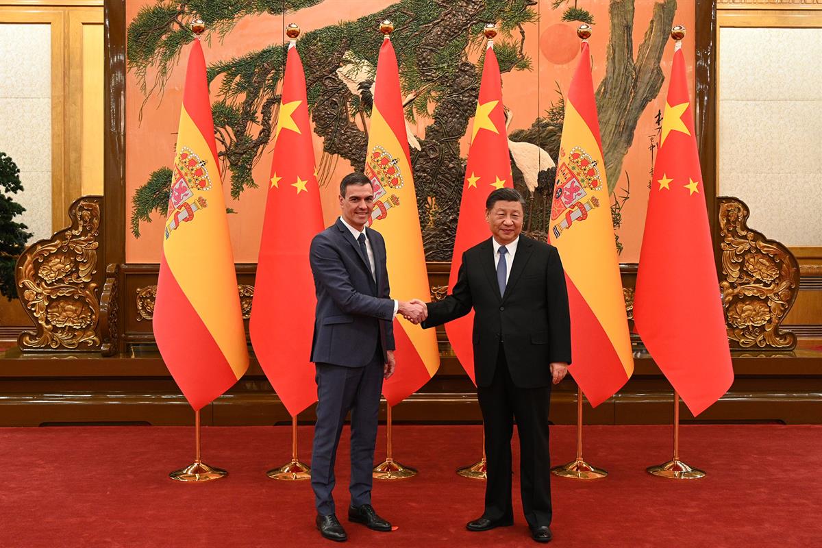 31/03/2023. Viaje a China: Pedro Sánchez se reúne con el presidente chino Xi Jinping. El presidente del Gobierno, Pedro Sánchez, es recibido...