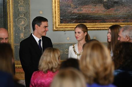 31/10/2023. ​Sánchez asiste a la imposición del Collar de la Real Orden Española de Carlos III a la princesa de Asturias. El presidente del ...