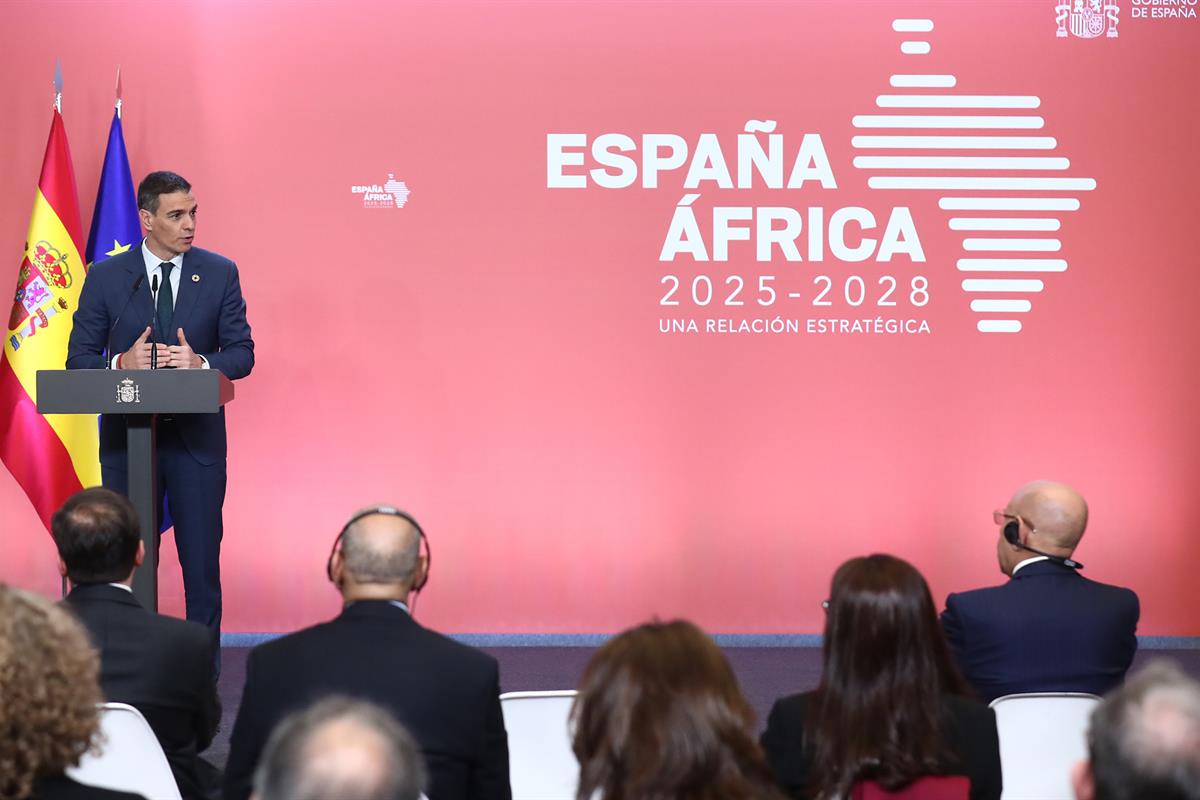 5/12/2024. Pedro Sánchez preside el acto de presentación de la Estrategia España-África 2025-2028. El presidente del Gobierno, Pedro Sánchez...