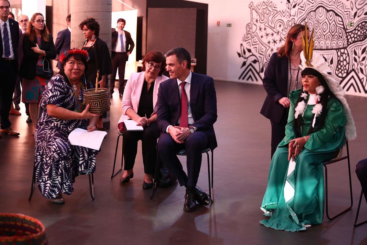 6/03/2024. Viaje oficial del presidente del Gobierno a Brasil. El presidente del Gobierno, Pedro Sánchez, visita el Memorial de los Pueblos Indígenas,