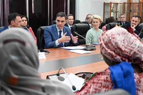 8/02/2024. El presidente del Gobierno viaja a Mauritania. El presidente del Gobierno, Pedro S&#225;nchez, participa, junto a la presidenta de la ...