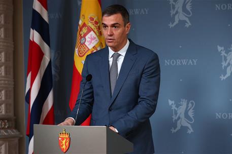 12/04/2024. Pedro S&#225;nchez viaja a Noruega. El presidente del Gobierno, Pedro S&#225;nchez, durante su comparececia conjunta con el ministro del R...