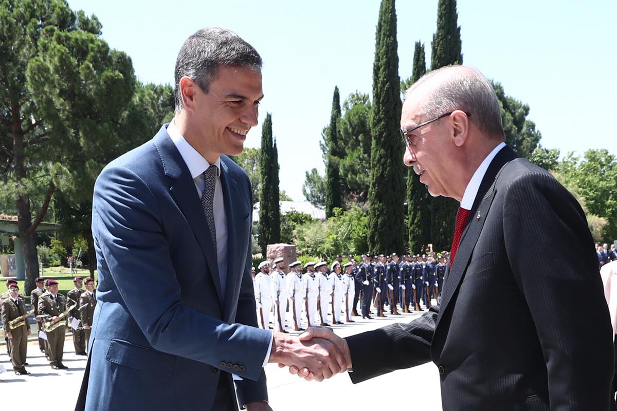 13/06/2024. VIII Reunión de Alto Nivel España-Turquía. El presidente del Gobierno, Pedro Sánchez, recibe en La Moncloa al presidente de la R...