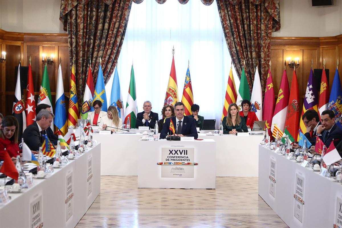 13/12/2024. Pedro Sánchez chairs the XXVII Conference of Regional Presidents. The President of the Government of Spain, Pedro Sánchez, toget...