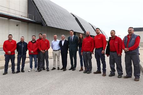 Imagen del artículo Pedro Sánchez subraya el firme compromiso del Gobierno para garantizar el abastecimiento de agua para todos los españoles y combatir la sequía