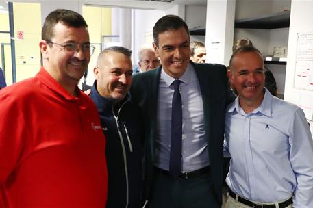 14/02/2024. Pedro Sánchez visita las instalaciones de la planta desaladora de Acuamed. El presidente del Gobierno, Pedro Sánchez, junto a tr...