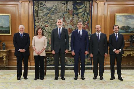 15/02/2024. Sánchez asiste a la sanción de la reforma del artículo 49 de la Constitución. El presidente del Tribunal Constitucional, Cándido...