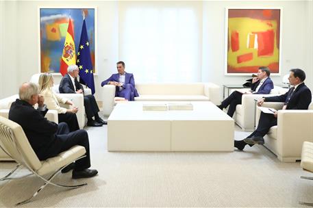 Image 0 of article El presidente recibe la Memoria del Consejo Económico y Social sobre la situación socioeconómica y laboral de España en 2023