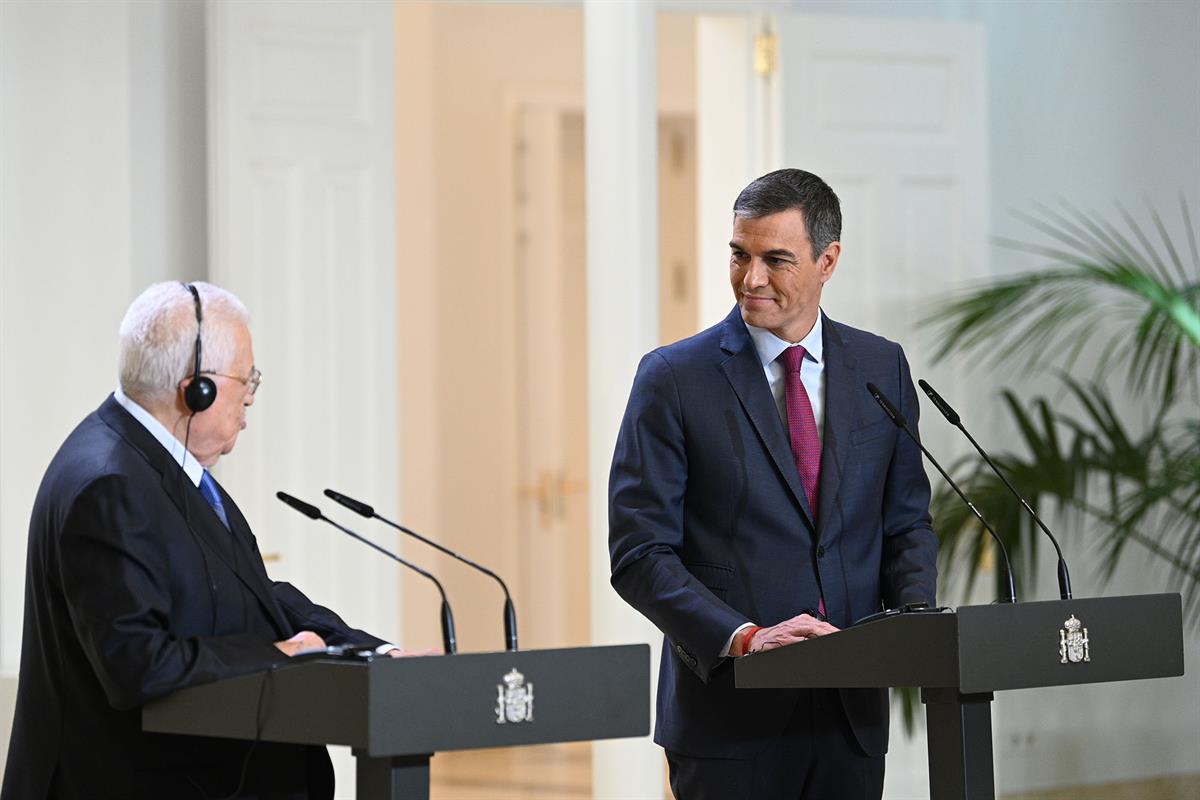 19/09/2024. Pedro Sánchez receives the President of the State of Palestine. The President of the Government of Spain, Pedro Sánchez, appears...
