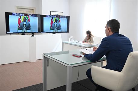 20/03/2024. El presidente del Gobierno participa por videoconferencia en la III Cumbre para la Democracia. El presidente del Gobierno, Pedro...