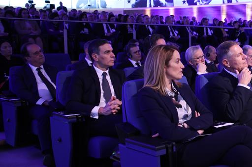 The President of the Government attends the tribute to the former President of the European Commission, Jacques Delors. The President of the...