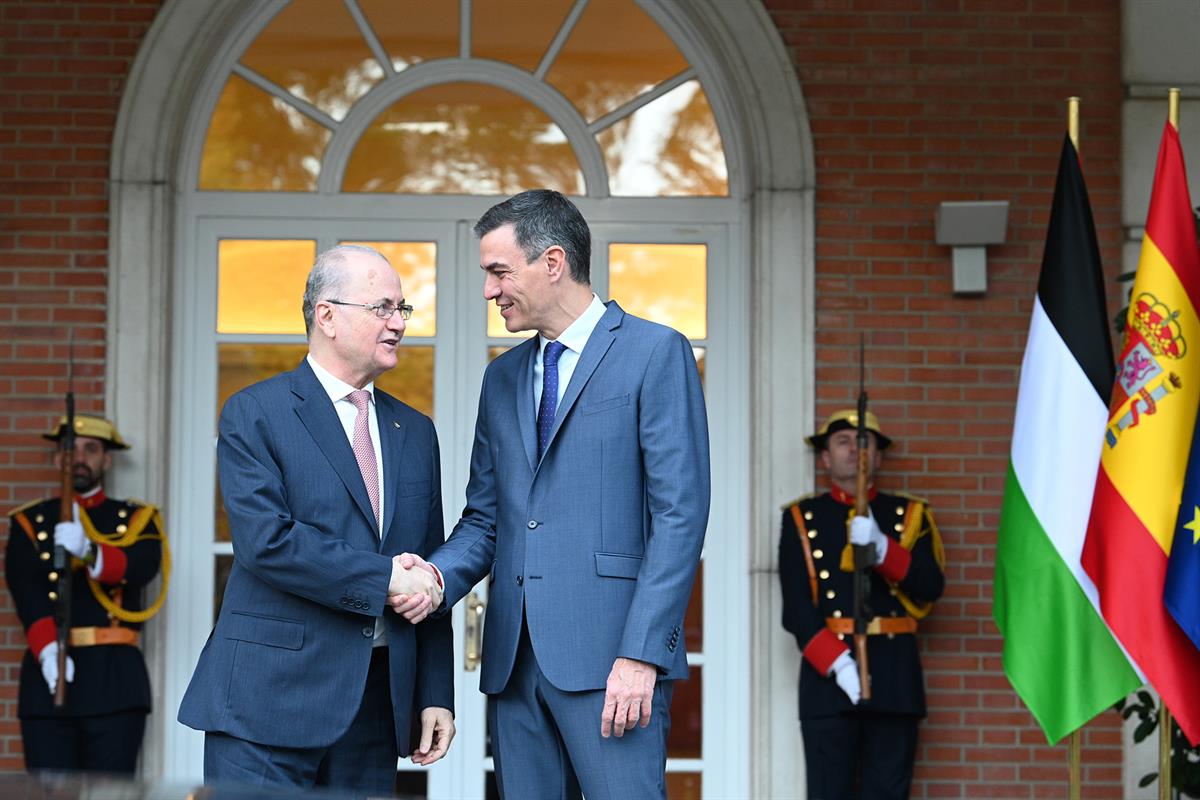 21/11/2024. Pedro Sánchez preside, junto al primer ministro de Palestina, la I Reunión Intergubernamental España - Palestina. El presidente ...