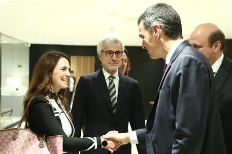 23/01/2024. El presidente del Gobierno con los miembros de CEDE (Confederación Española de Directivos y Ejecutivos). El presidente del Gobie...