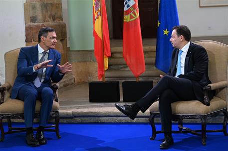 23/10/2024. Pedro Sánchez participa en la XXXV Cumbre Hispano-Portuguesa. El presidente del Gobierno, Pedro Sánchez, durante el encuentro bi...