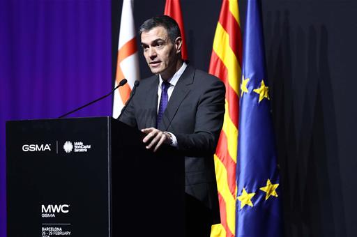 El presidente del Gobierno, Pedro Sánchez, durante su intervención en la cena de bienvenida del 'GSMA MWC Barcelona'