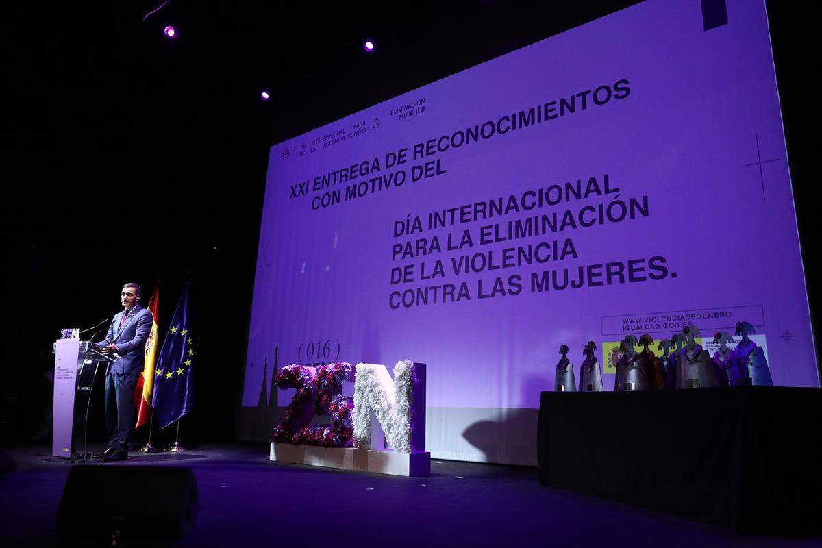 25/11/2024. Pedro Sánchez inaugura el acto del Día internacional para la eliminación de la violencia contra las mujeres. El presidente del G...