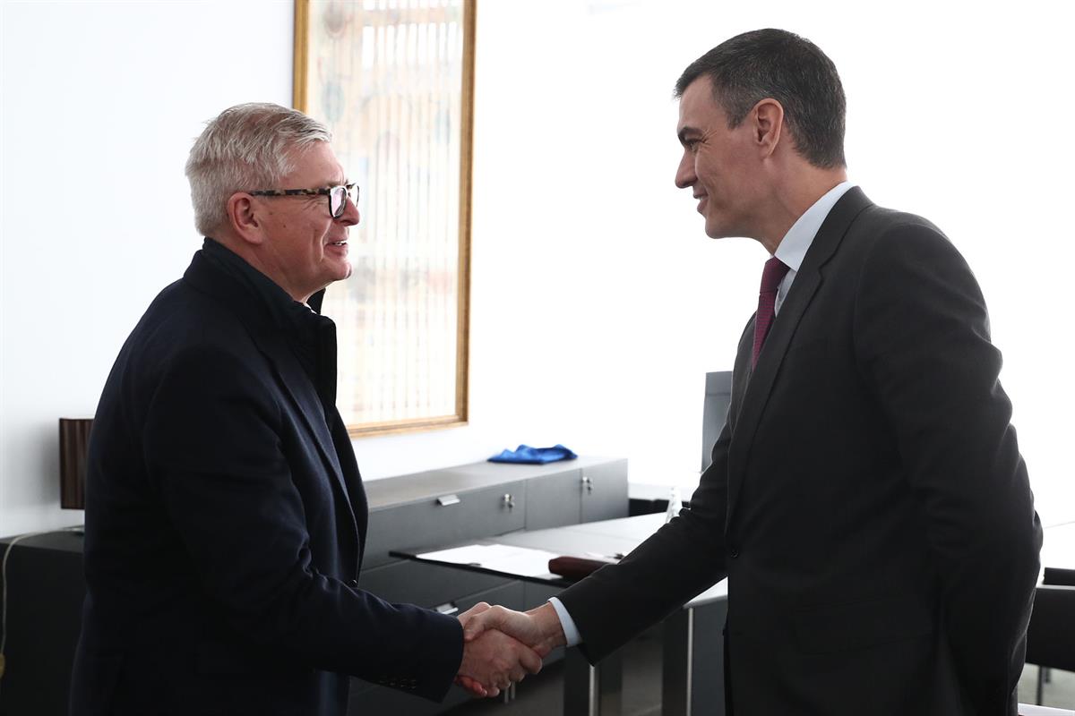 26/02/2024. Pedro Sánchez se reúne con el presidente y consejero delegado de Ericsson, Börje Ekholm.. El presidente del Gobierno, Pedro Sánc...