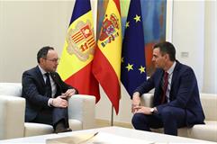 27/02/2024. El presidente del Gobierno recibe en Moncloa al Cap de Govern de Andorra. El presidente del Gobierno, Pedro Sánchez, y el Cap de...