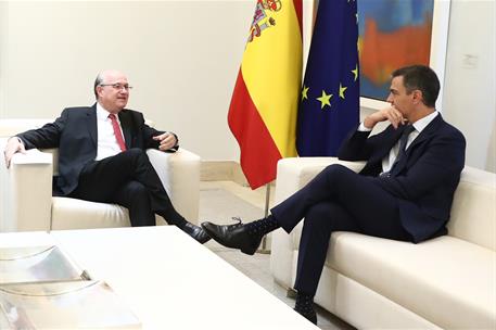 28/05/2024. Pedro Sánchez se reúne con el presidente del Banco Interamericano de Desarrollo. El presidente del Gobierno, Pedro Sánchez, dura...