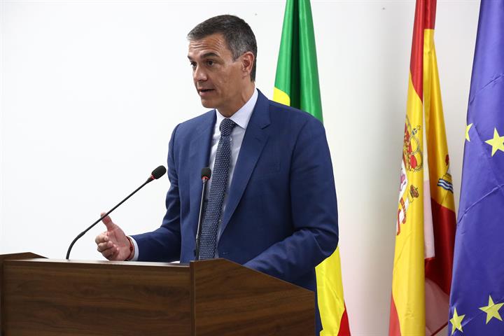 La Moncloa. 28/08/2024. Pedro Sánchez anuncia en Senegal la creación de la 