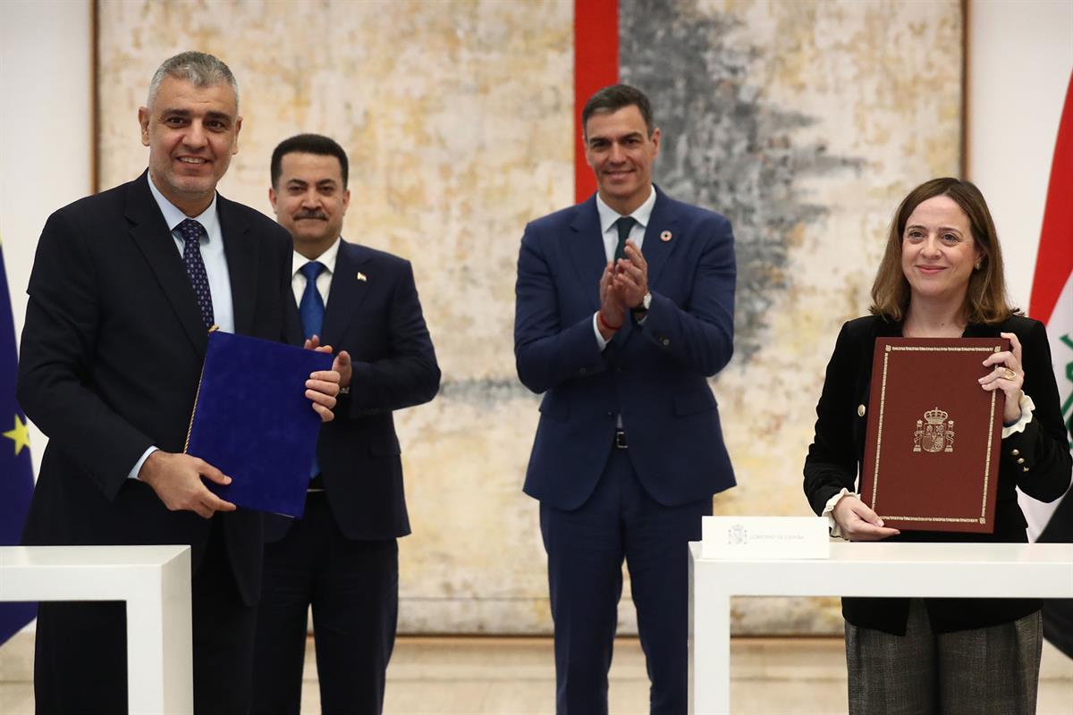 28/11/2024. Pedro Sánchez recibe al primer ministro de Irak. Acto de firma de acuerdos con los miembros del gobierno de Irak.