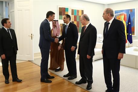 29/05/2024. Pedro Sánchez se reúne con los miembros del Comité ministerial árabe-islámico sobre Gaza. El presidente del Gobierno, Pedro Sánc...