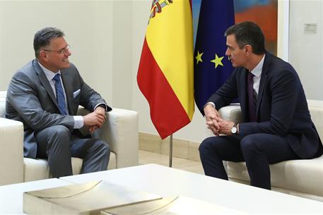 30/05/2024. Pedro S&#225;nchez se re&#250;ne con el vicepresidente de la Comisi&#243;n Europea, Maroš Šefčovič. El presidente del Gobierno, Pedro S&#225;nchez, ...
