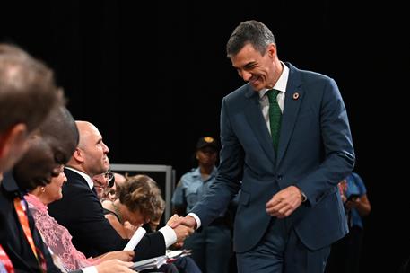 1/07/2025. Pedro Sánchez interviene en el evento sobre la deuda de los países en desarrollo. El presidente del Gobierno, Pedro Sánchez, salu...