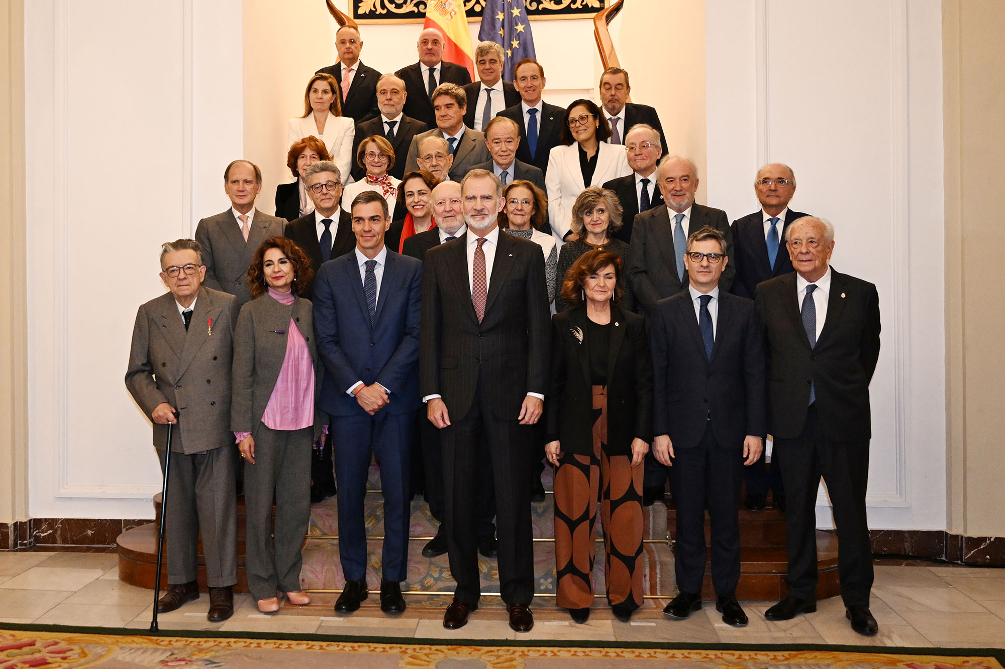 Foto de familia de la Comisi&oacute;n Nacional para la conmemoraci&oacute;n del V centenario del Consejo de Estado