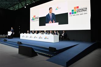 El presidente del Gobierno durante su intervención en la mesa redonda sobre comercio