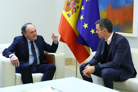 3/11/2025. Pedro Sánchez receives representatives of SAPA. SAPA CEO Jokin Aperribay and the President of the Government of Spain, Pedro Sánc...