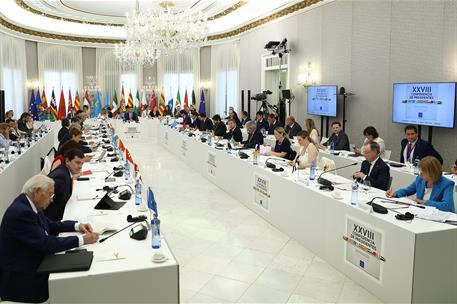 6/06/2025. Pedro S&#225;nchez preside la XXVIII Conferencia de Presidentes Auton&#243;micos. Los l&#237;deres auton&#243;micos en la sesi&#243;n plenaria de la Confe...