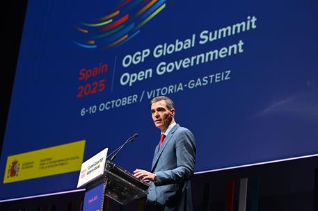 7/10/2025. Pedro Sánchez inaugura la IX Cumbre Global de la Alianza de Gobierno Abierto. El presidente del Gobierno, Pedro Sánchez, intervie...