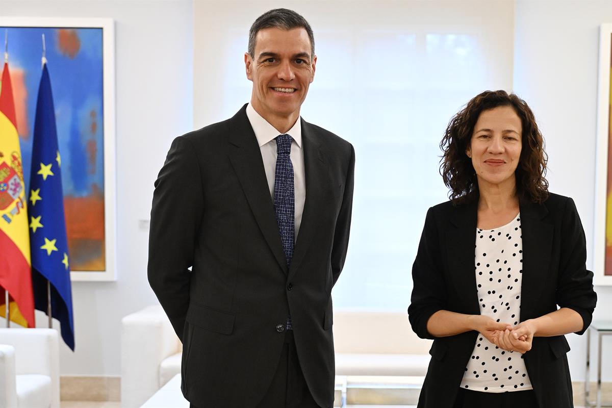 8/05/2025. El presidente del Gobierno recibe a la vicepresidenta europea de Derechos Sociales y Capacidades, Empleo de Calidad y Preparación...