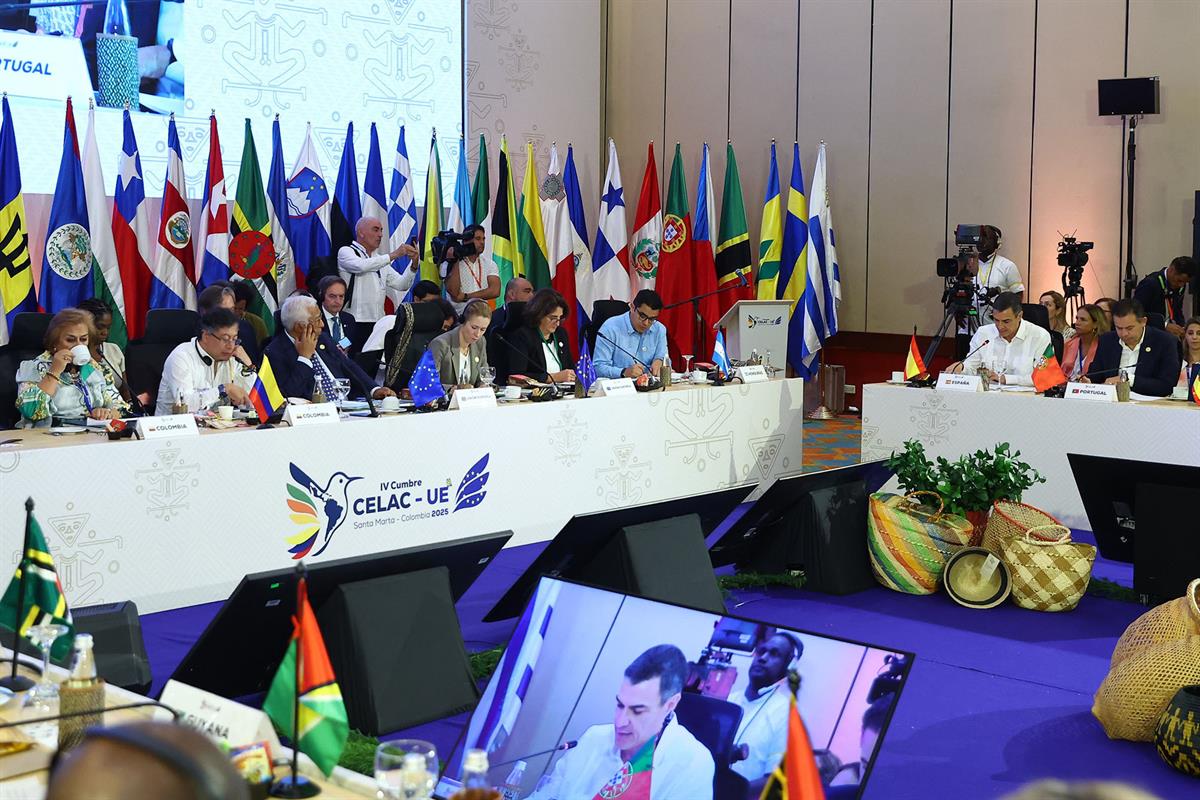 9/11/2025. Pedro Sánchez, en la cumbre UE-CELAC: "Europa y América Latina deben ser un faro de estabilidad, prosperidad y apertura". El jefe...