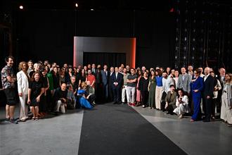 10/06/2025. Pedro Sánchez visits the Netflix Spain facilities. Group photo of the President of the Government of Spain, Pedro Sánchez, durin...
