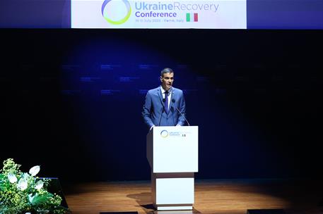 10/07/2025. Pedro S&#225;nchez participa en la Conferencia para la Reconstrucci&#243;n de Ucrania. El presidente del Gobierno, Pedro S&#225;nchez, intervie...