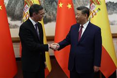 El presidente del Gobierno con el presidente chino, Xi Jinping