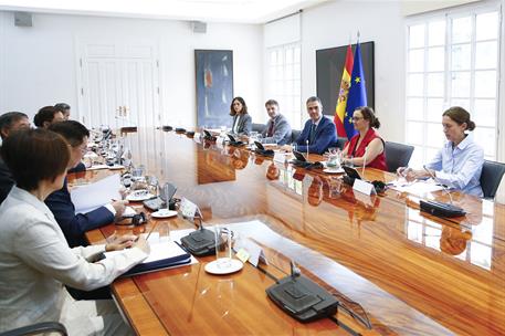 Image 2 of article El presidente se reúne con el vicepresidente de la República Popular China, Han Zheng