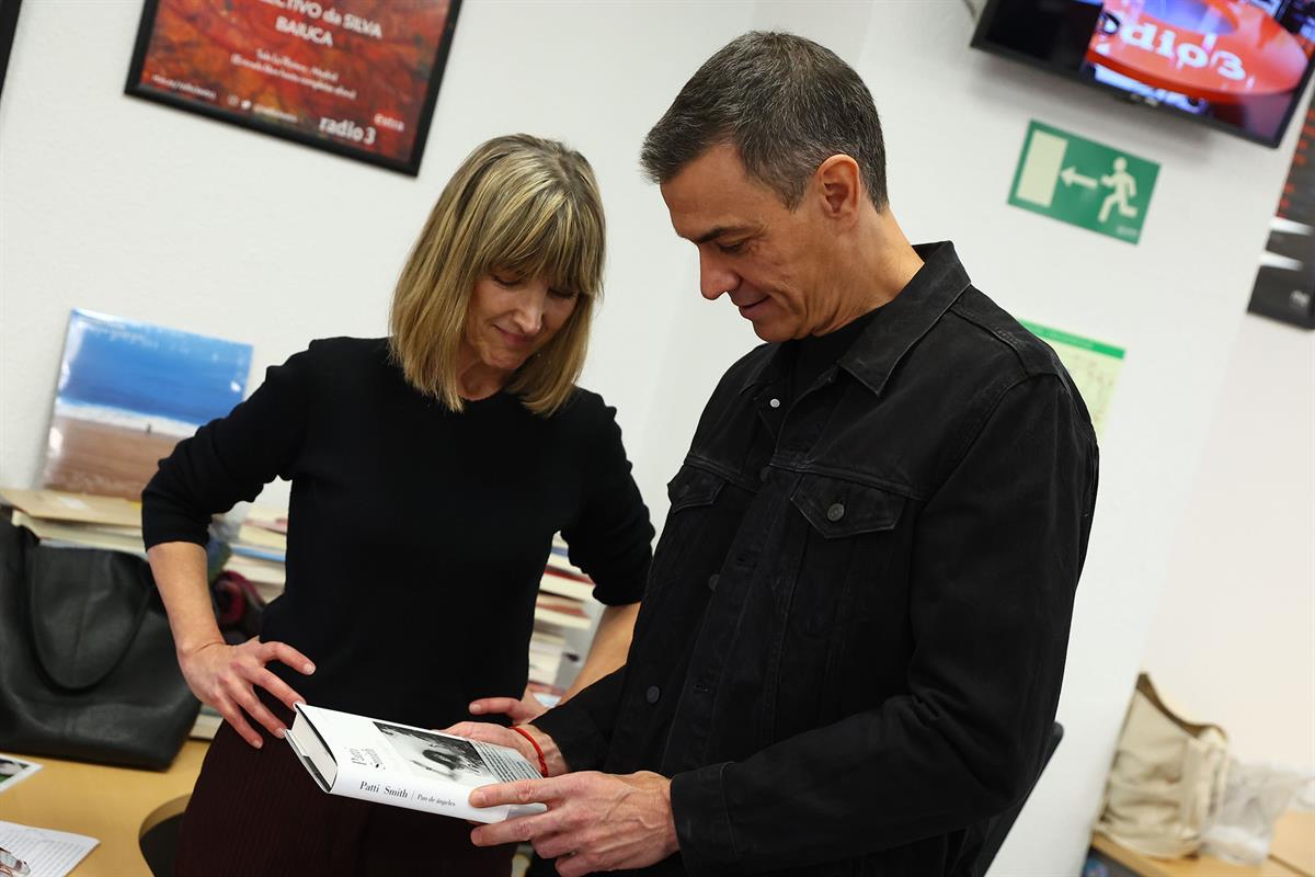 13/11/2025. Pedro Sánchez visits Radio 3