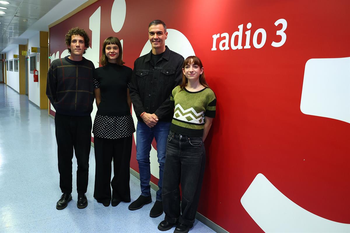 13/11/2025. Pedro Sánchez visits Radio 3