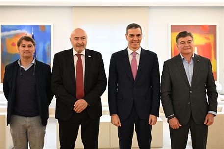 14/05/2025. Pedro Sánchez mantiene un encuentro con representantes de la Confederación Nacional de Pymes. El presidente del Gobierno, Pedro ...