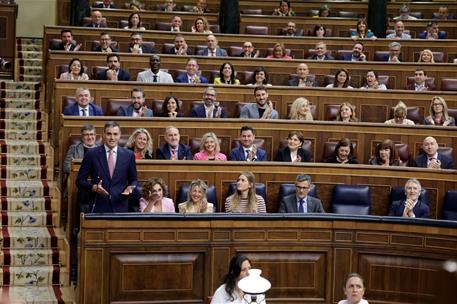 14/05/2025. Pedro Sánchez asiste a la sesión de control al Gobierno. El presidente del Gobierno, Pedro Sánchez, junto a las vicepresidentas ...