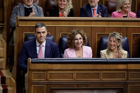 14/05/2025. Pedro Sánchez asiste a la sesión de control al Gobierno. El presidente del Gobierno, Pedro Sánchez, junto a las vicepresidentas ...