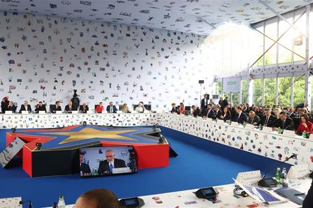 16/05/2025. Pedro Sánchez asiste a la VI Cumbre de la Comunidad Política Europea. El presidente del Gobierno, Pedro Sánchez, junto a los par...