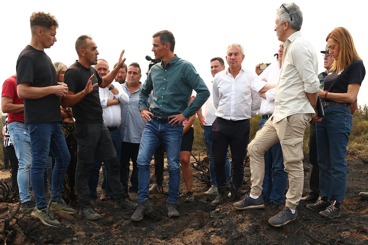 17/08/2025. Pedro Sánchez visits the area affected by the fire in Villablino (León). Pedro Sánchez visits the area affected by the fire in V...