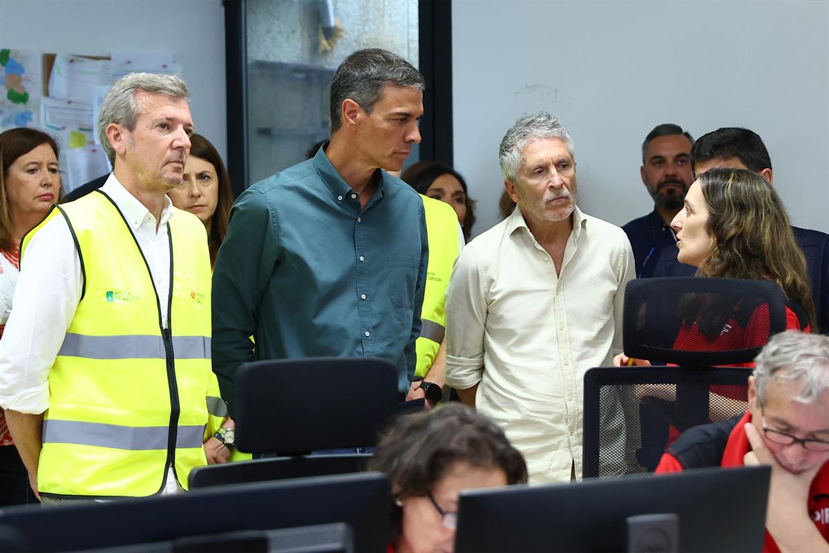 17/08/2025. Pedro Sánchez visita el Centro de Coordinación Operativo Contraincendios de Ourense. Pedro Sánchez visita el Centro de Coordinac...