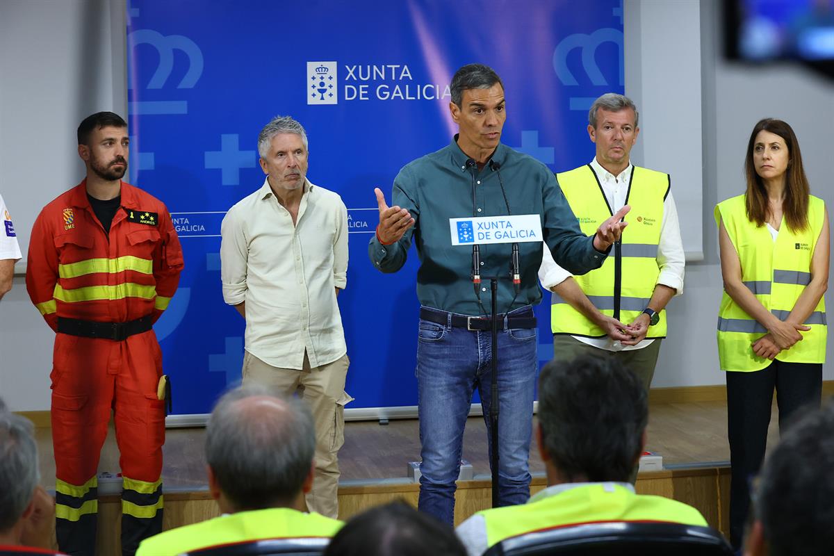 17/08/2025. Pedro Sánchez visita el Centro de Coordinación Operativo Contraincendios de Ourense. Pedro Sánchez visita el Centro de Coordinac...